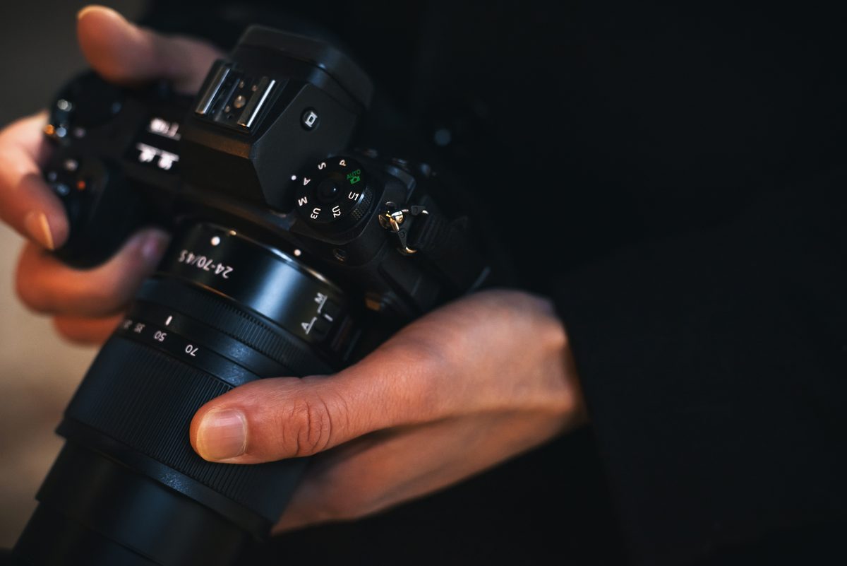 Best Camera Settings for Indoor Photography: Complete Guide for Stunning Results