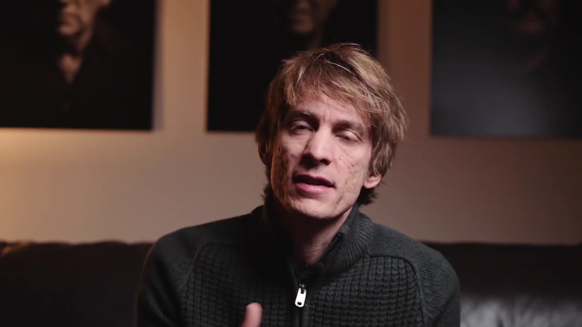 Sean explaining he only figures things out by going out and shooting frequently