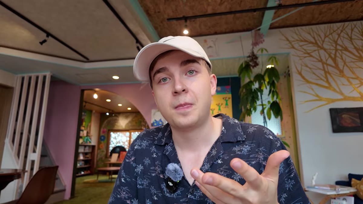 Hugo explaining why he reposts his strongest photos
