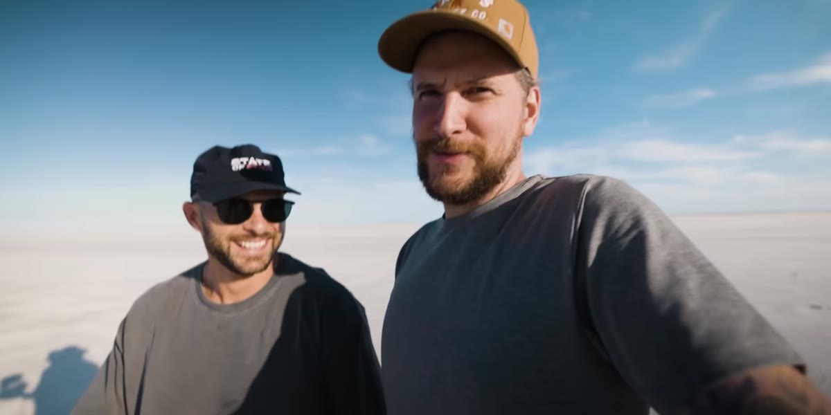 Bright salt flat conditions described, shooter adjusting for harsh light