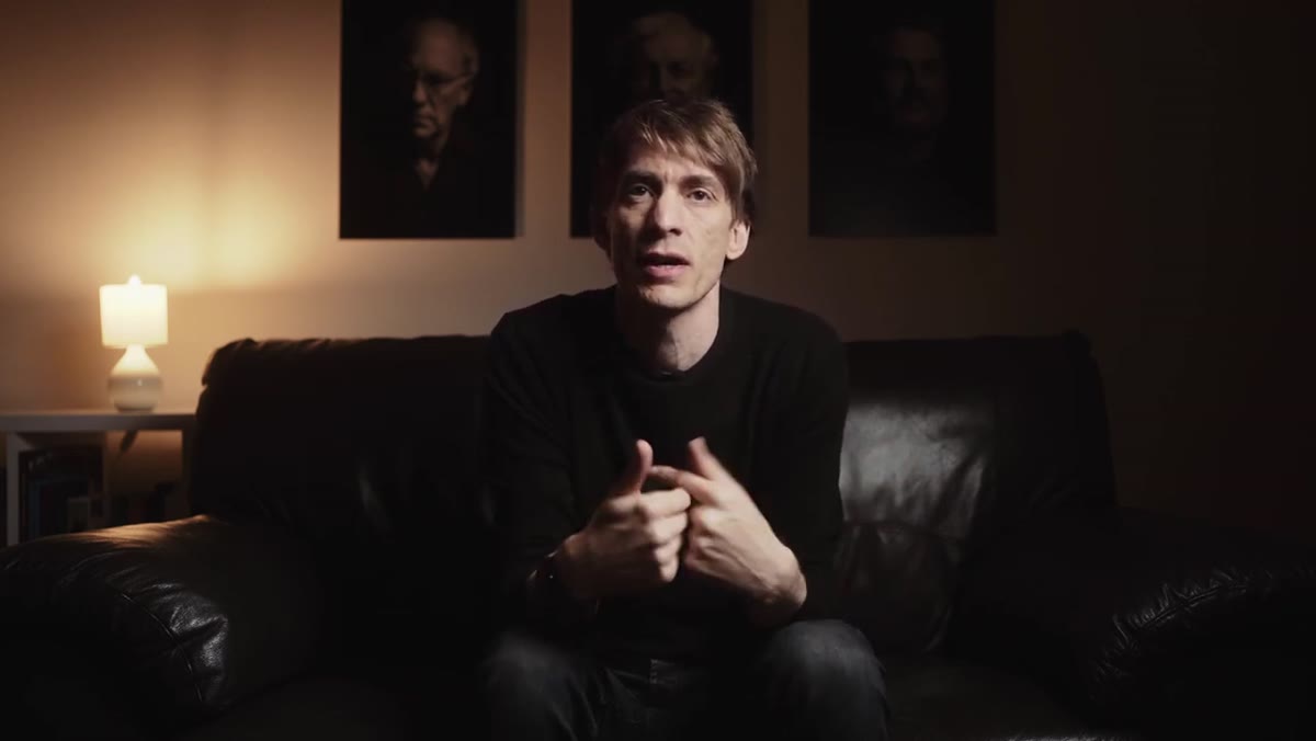 Tucker recommending other photographers in the documentary tradition