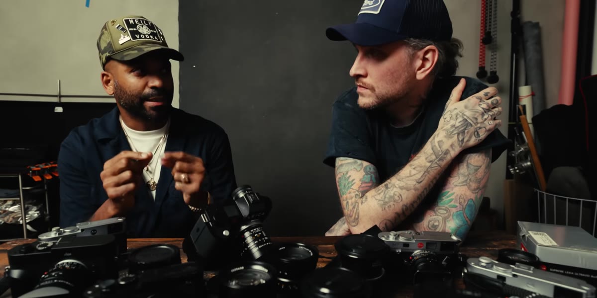 Jason Roman explaining autofocus lag to Peter McKinnon
